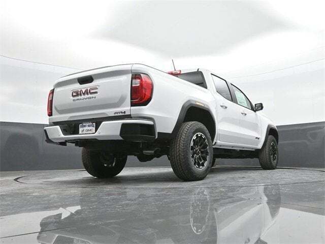 2026 GMC Canyon AT4 4WD