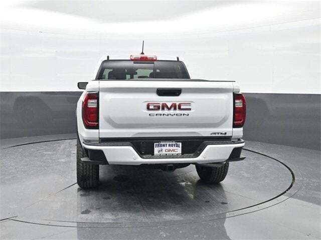 2026 GMC Canyon AT4 4WD