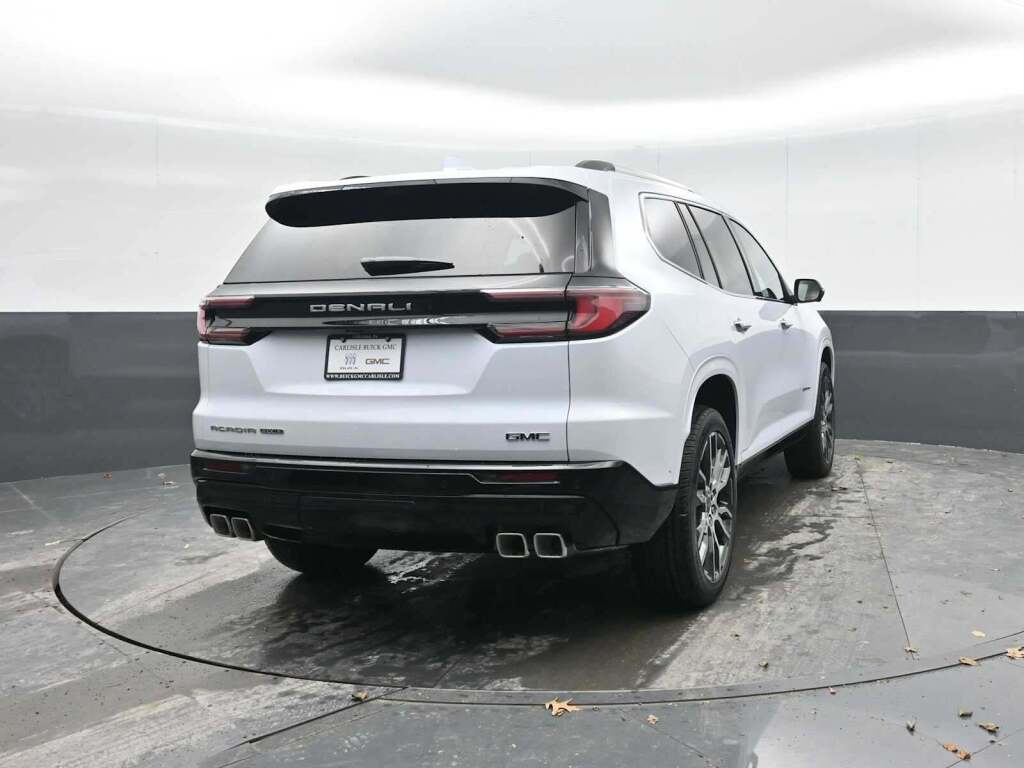 2026 GMC Acadia Denali Ultimate AWD
