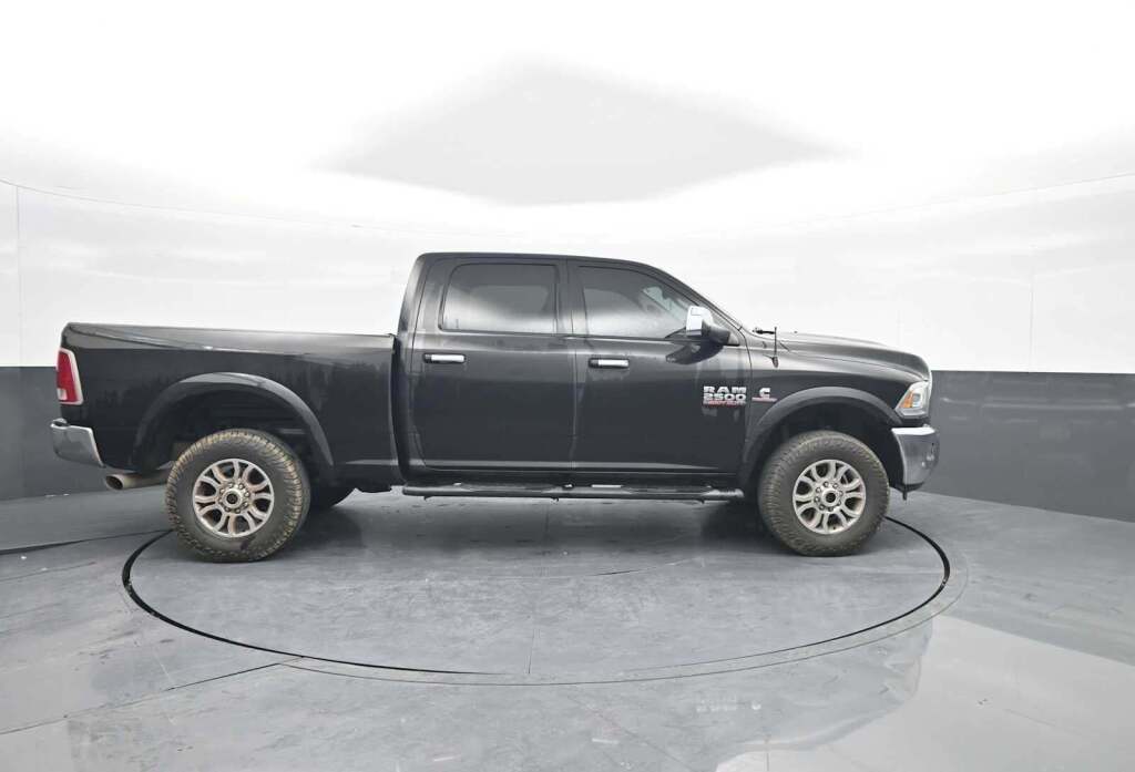 2018 Ram 2500 Laramie Crew Cab 4x4 6'4" Box