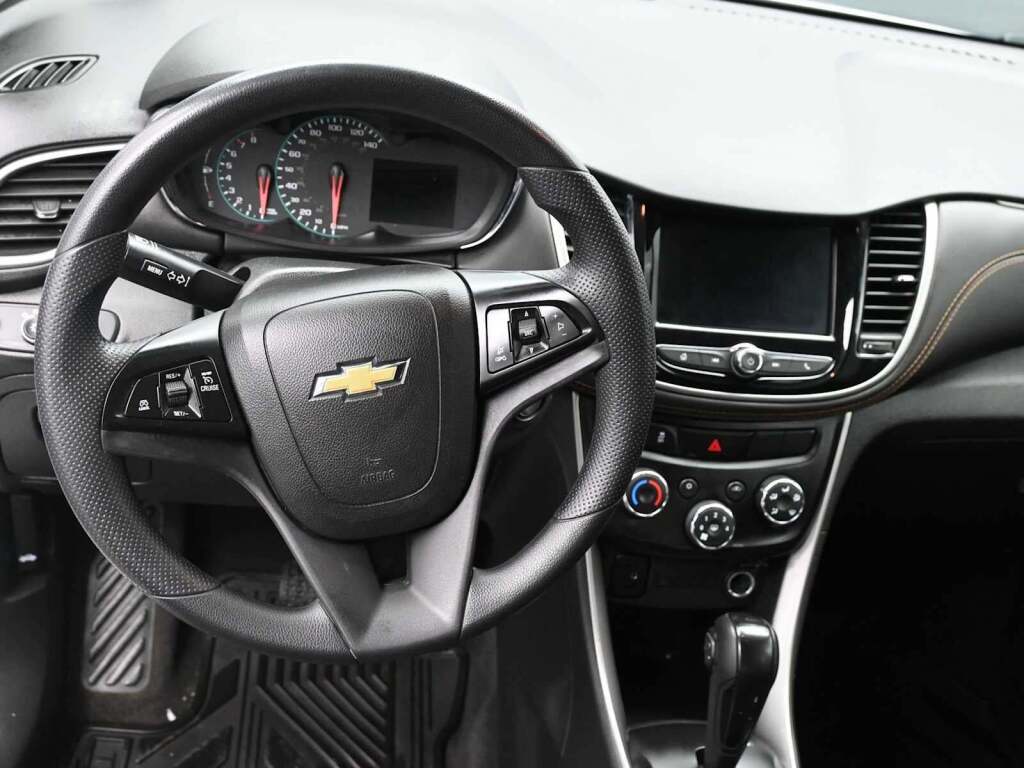 2020 Chevrolet Trax FWD LS