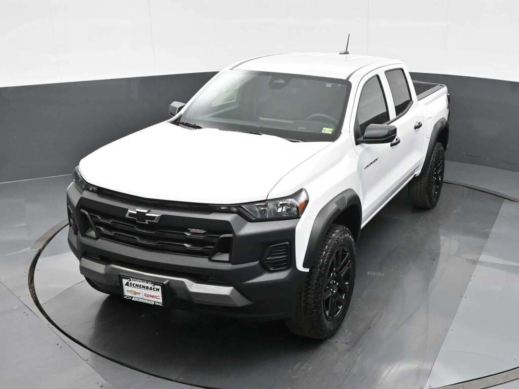 2024 Chevrolet Colorado 4WD Trail Boss