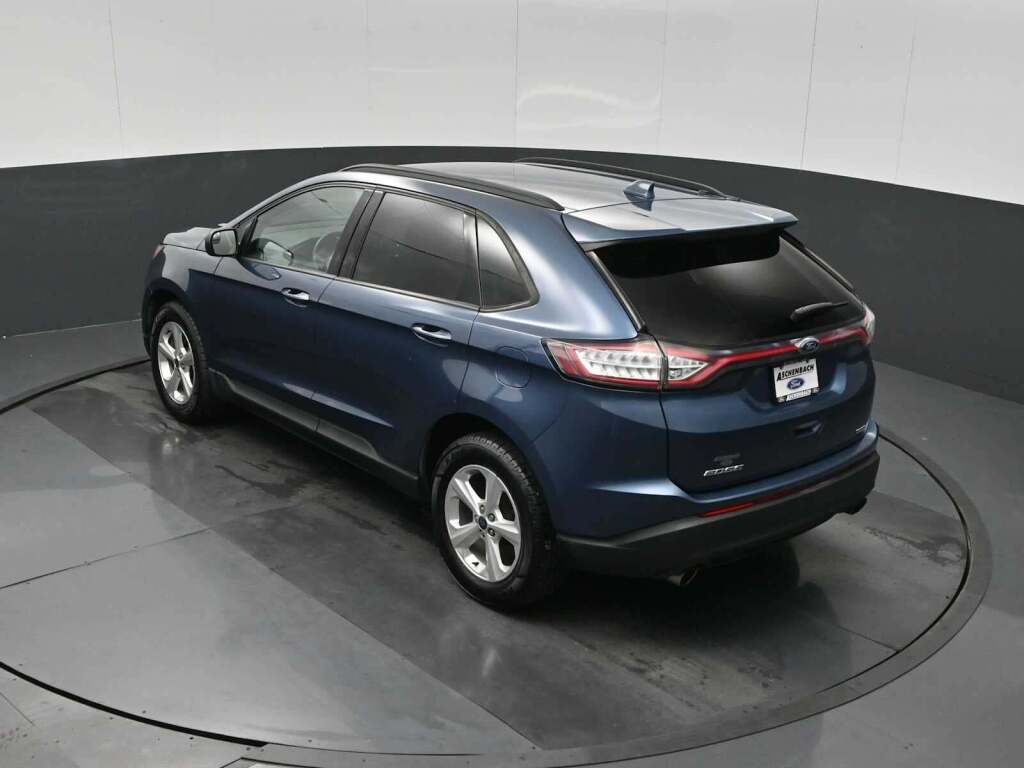 2018 Ford Edge SE