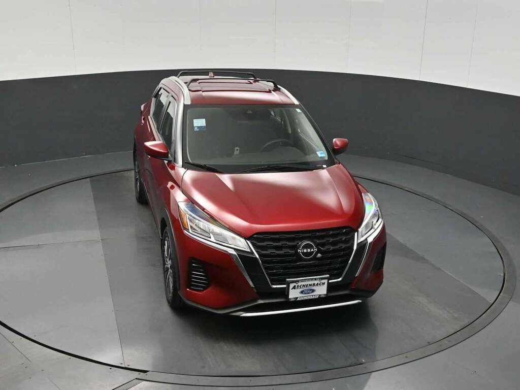 2022 Nissan Kicks SV Xtronic CVT