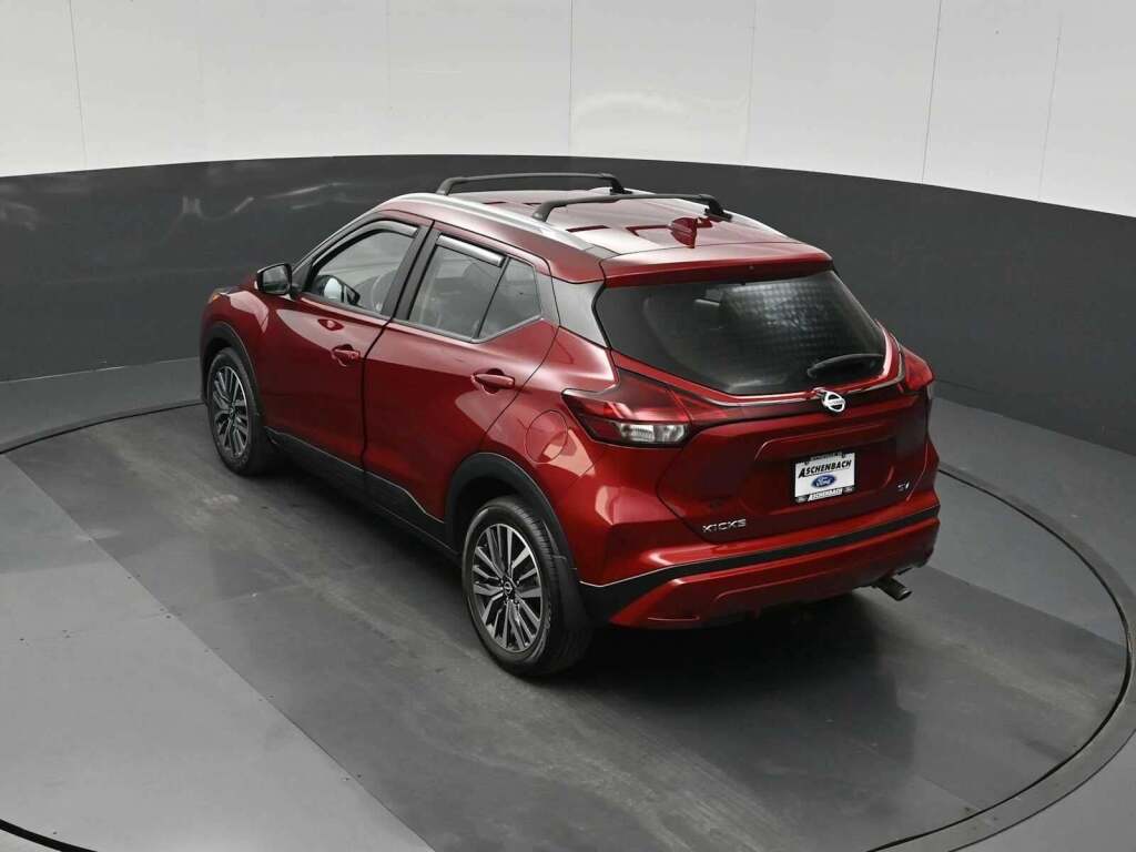 2022 Nissan Kicks SV Xtronic CVT