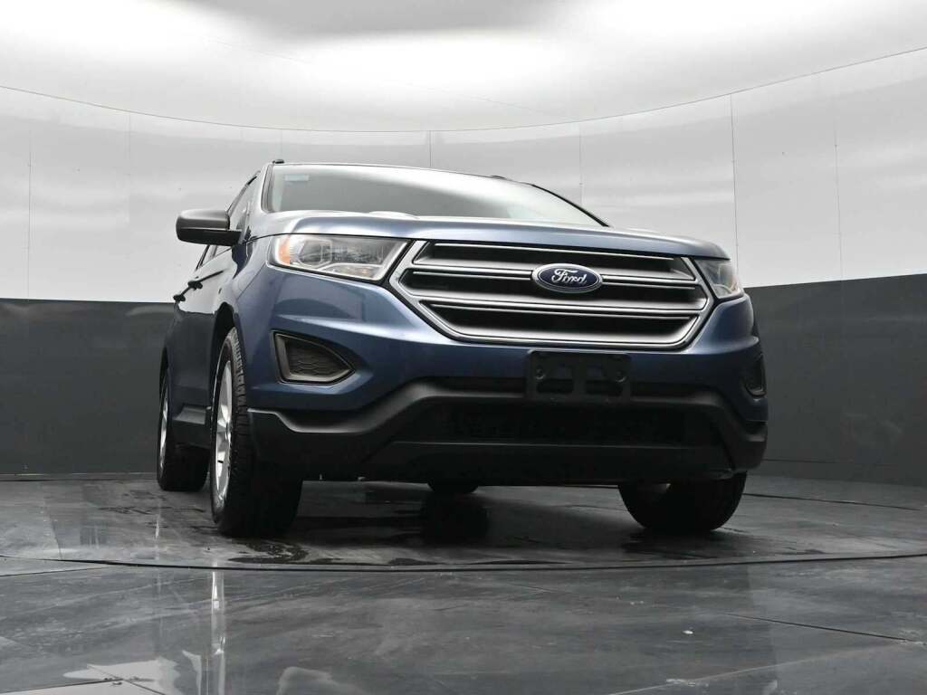 2018 Ford Edge SE