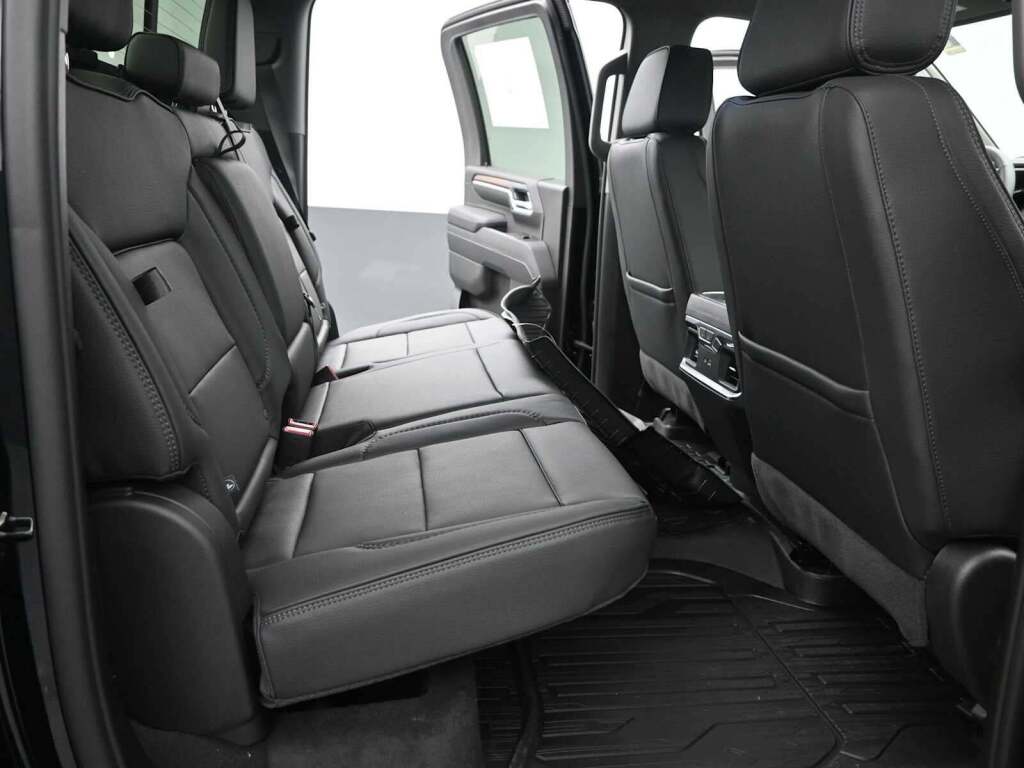 2026 GMC Sierra 2500HD Denali