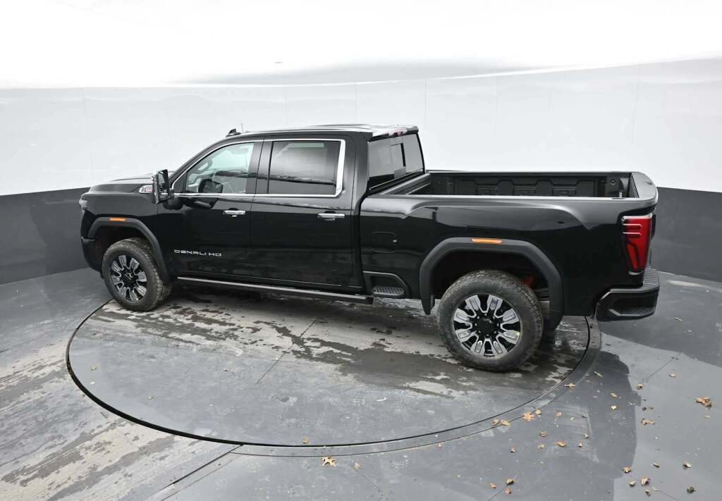 2026 GMC Sierra 2500HD Denali
