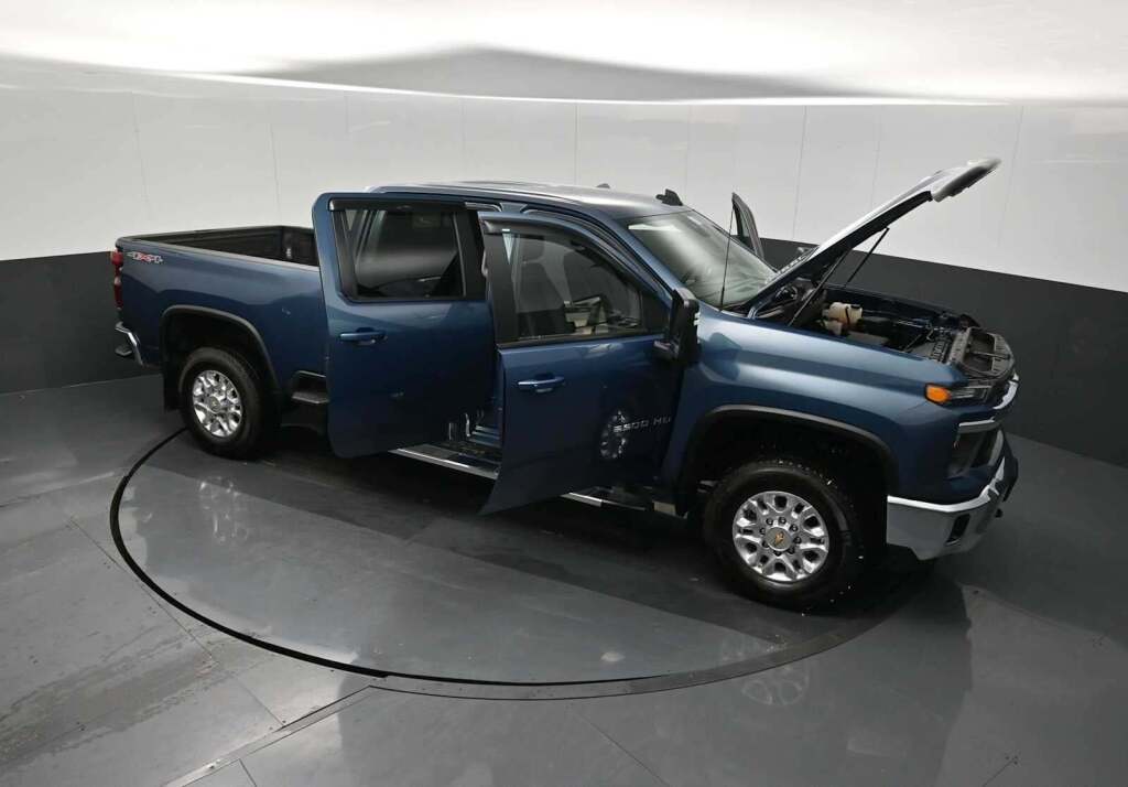 2025 Chevrolet Silverado 2500HD LT