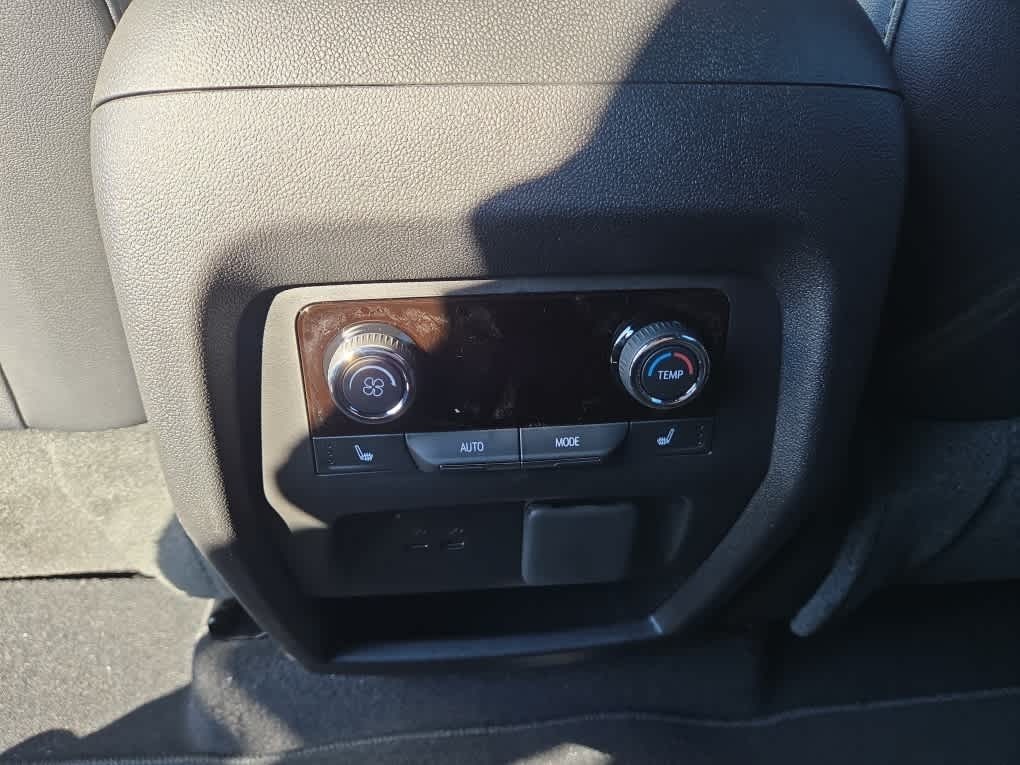 2026 Chevrolet Traverse FWD High Country