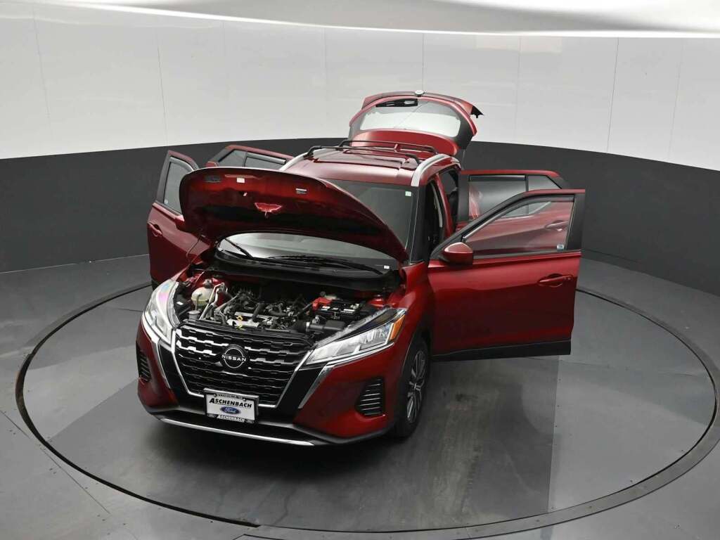 2022 Nissan Kicks SV Xtronic CVT