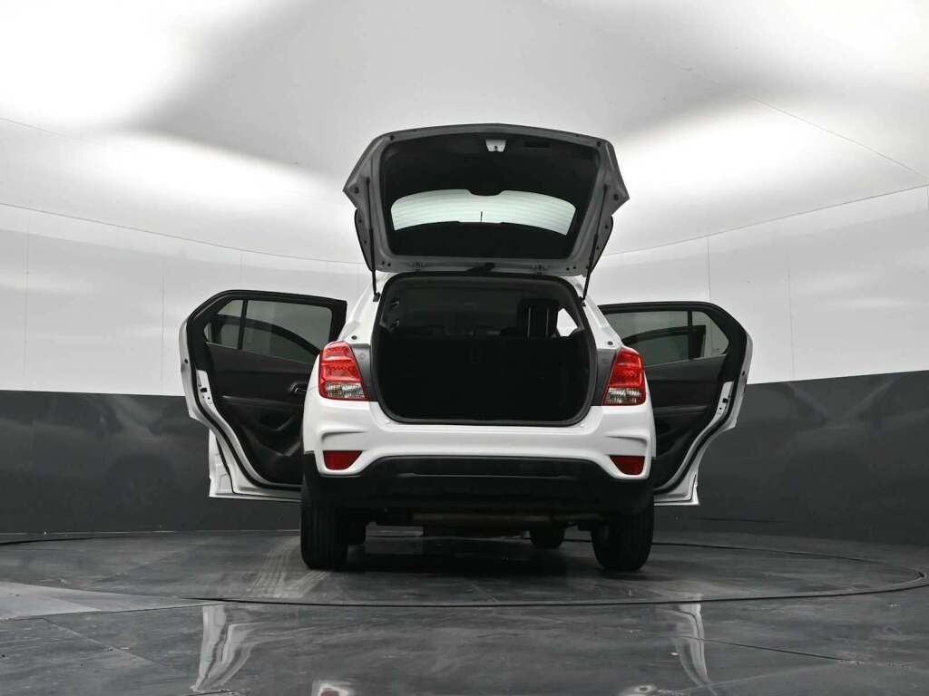 2020 Chevrolet Trax FWD LS