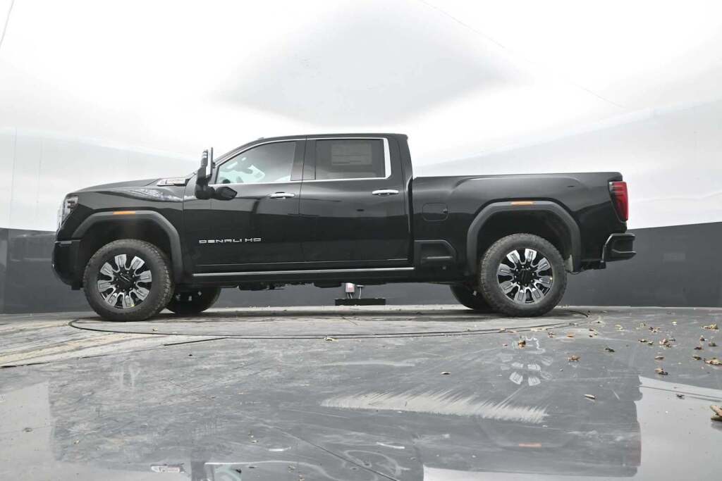 2026 GMC Sierra 2500HD Denali