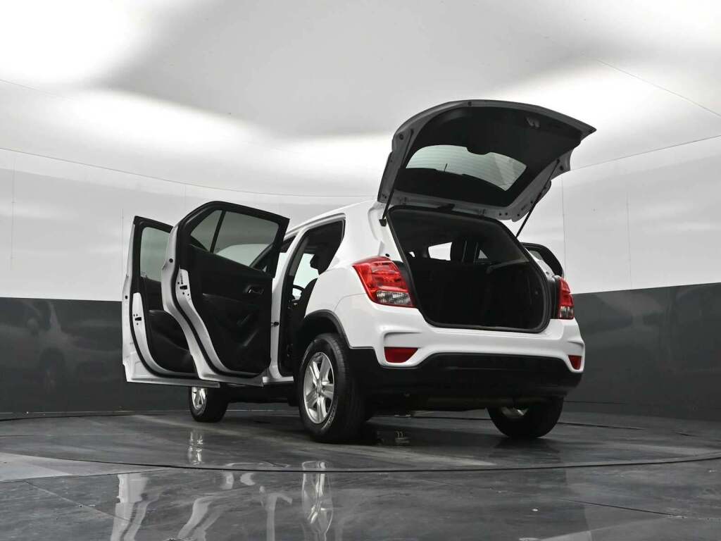 2020 Chevrolet Trax FWD LS