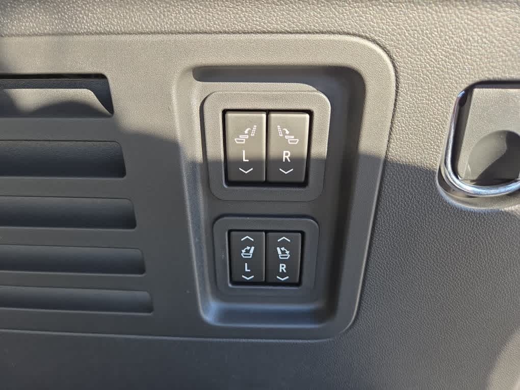 2026 Chevrolet Traverse FWD High Country