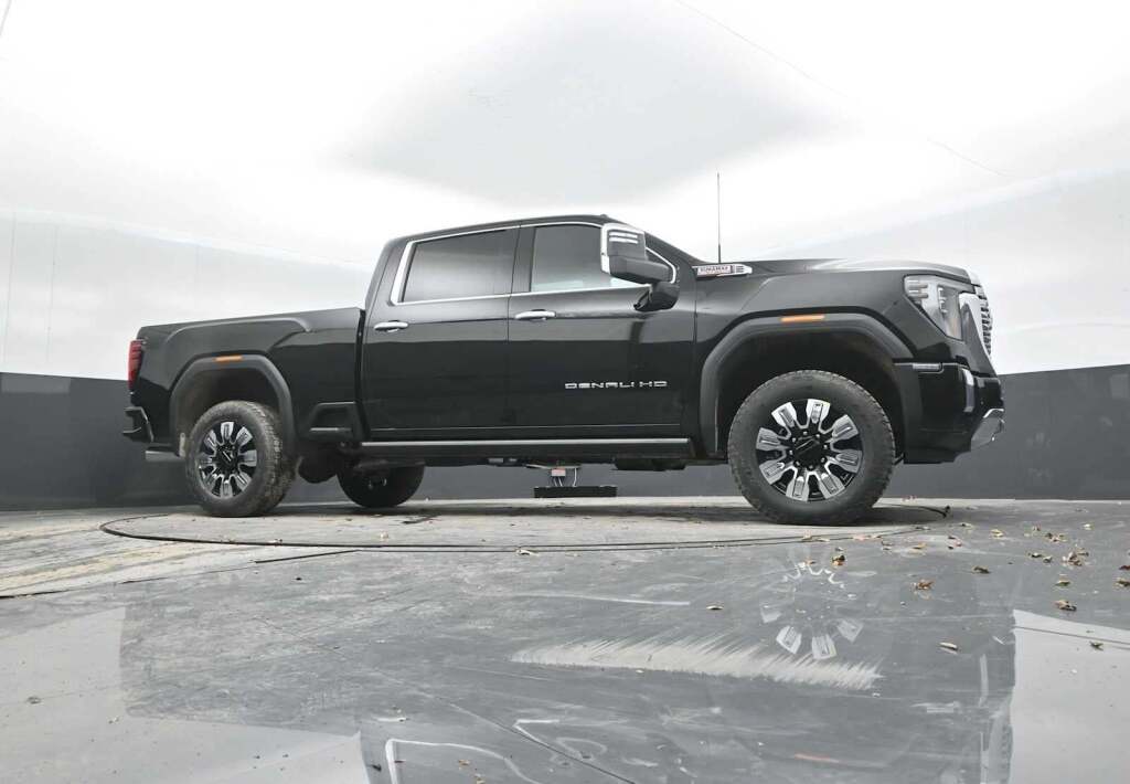 2026 GMC Sierra 2500HD Denali