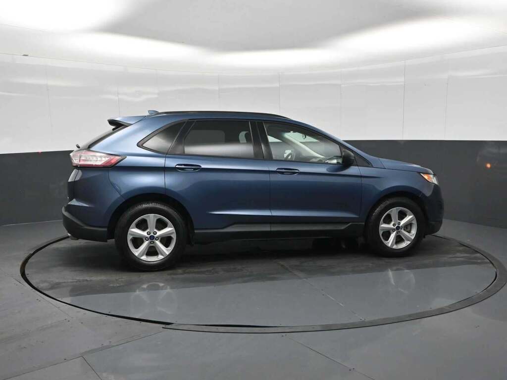 2018 Ford Edge SE