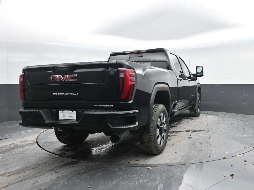2026 GMC Sierra 2500HD Denali