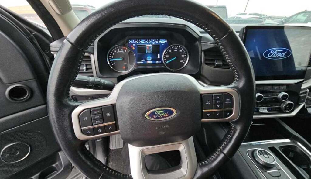 2023 Ford Expedition XLT MAX