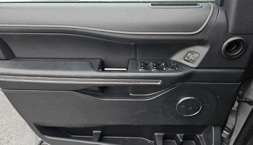 2023 Ford Expedition XLT MAX