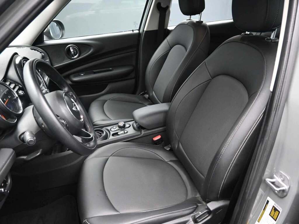 2018 MINI Clubman Cooper