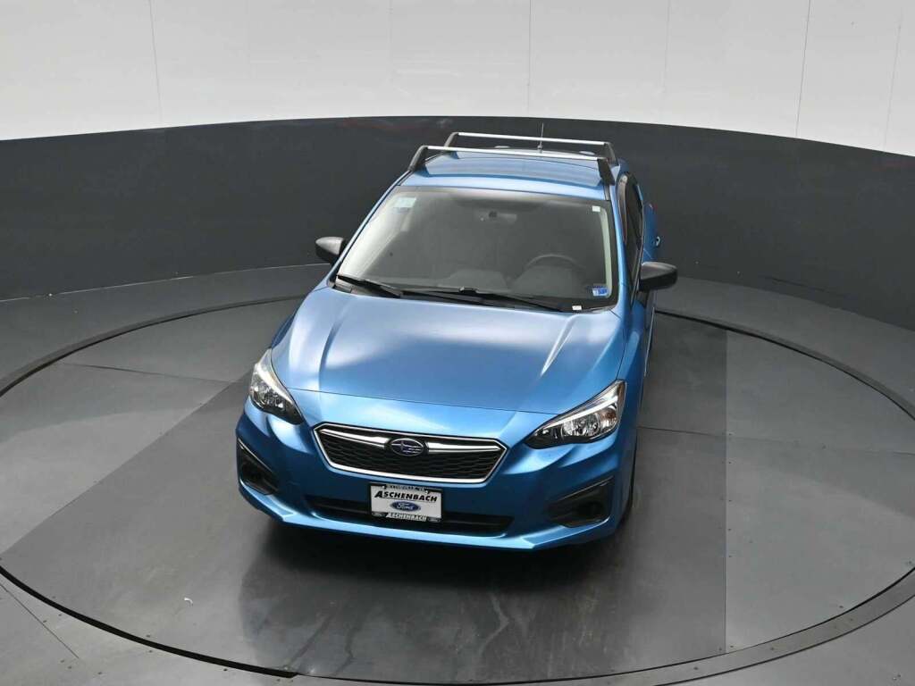 2019 Subaru Impreza 2.0i
