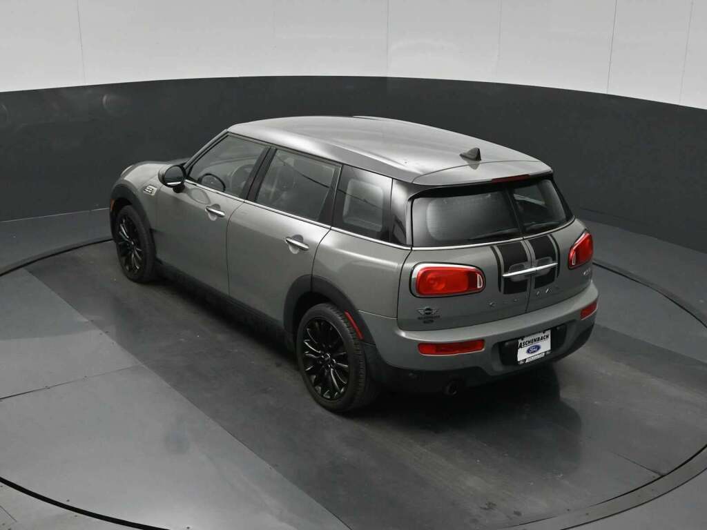 2018 MINI Clubman Cooper