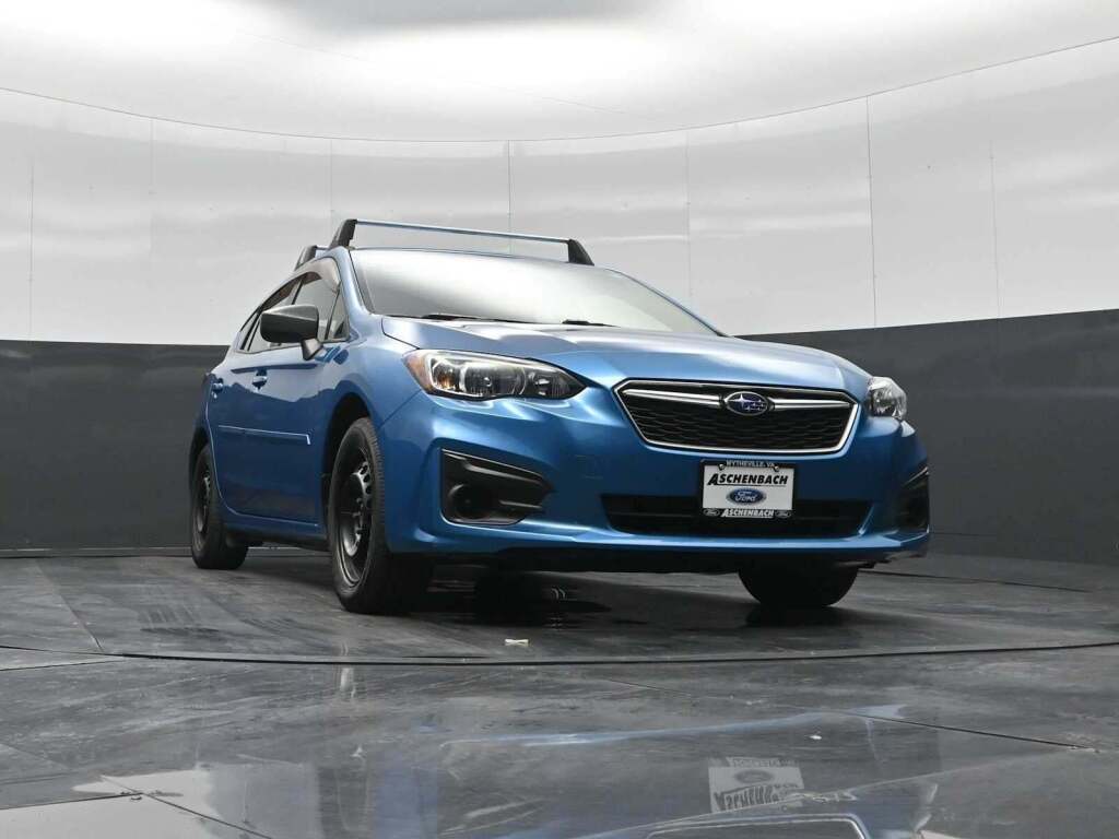 2019 Subaru Impreza 2.0i