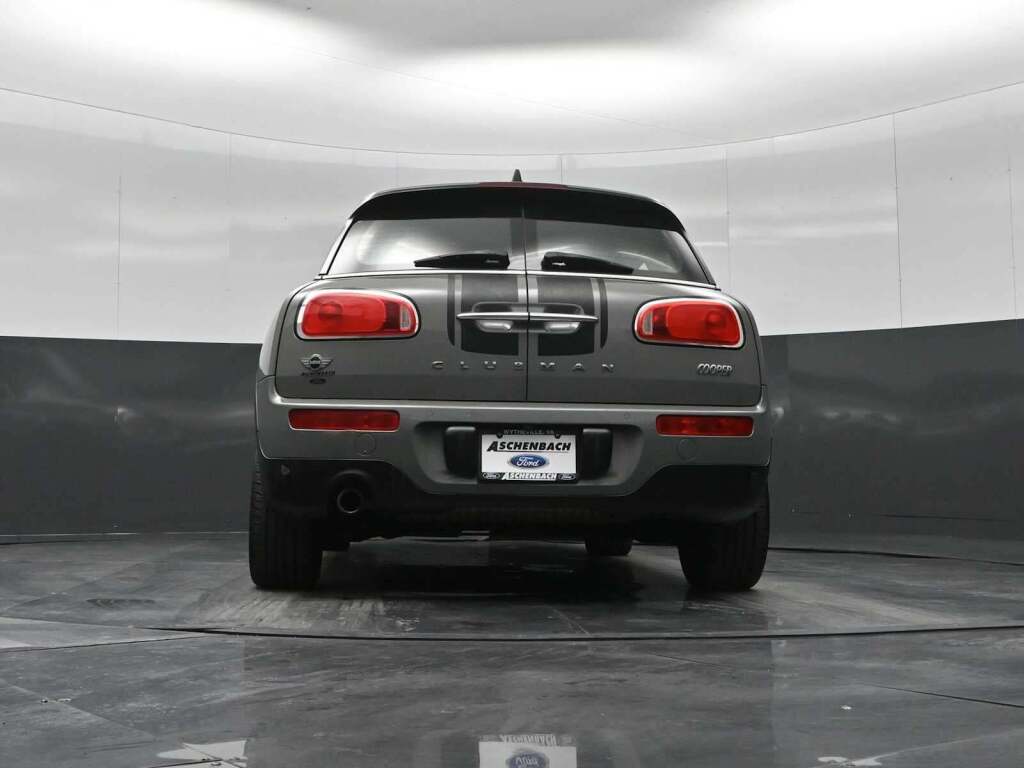 2018 MINI Clubman Cooper