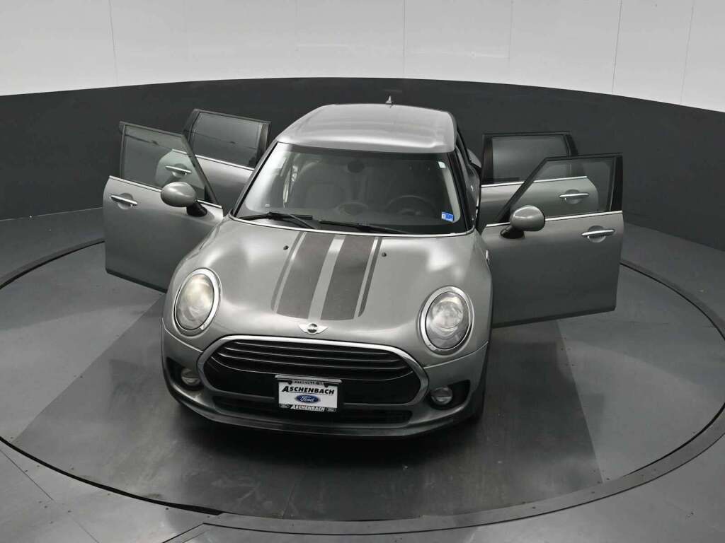 2018 MINI Clubman Cooper