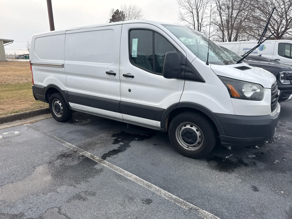2017 Ford Transit-150 