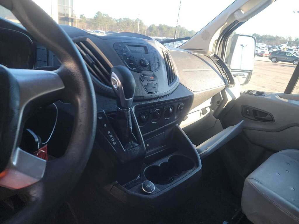 2017 Ford Transit-150 