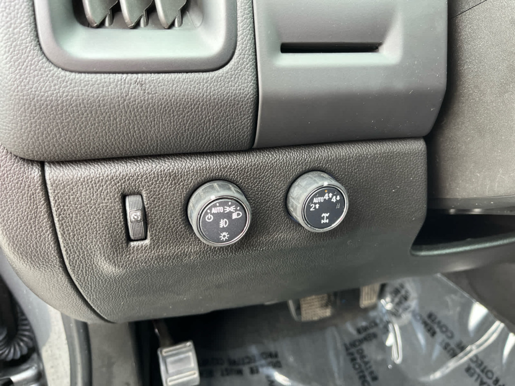 2022 Chevrolet Colorado 4WD Crew Cab Short Box LT