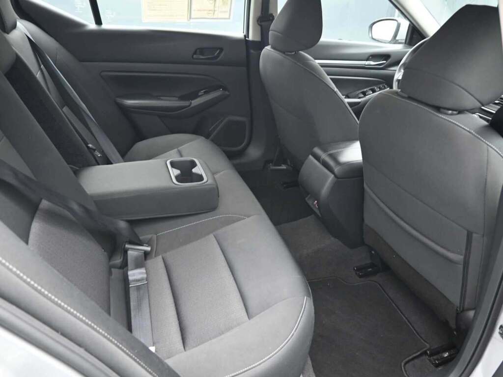 2023 Nissan Altima SV FWD