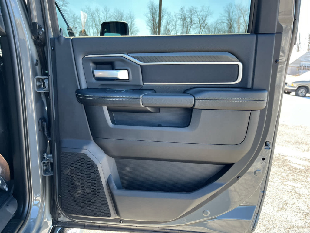 2026 Ram 2500 Big Horn Crew Cab 4x4 6'4" Box