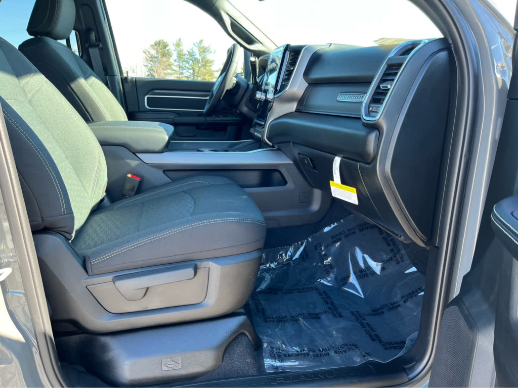 2026 Ram 2500 Big Horn Crew Cab 4x4 6'4" Box