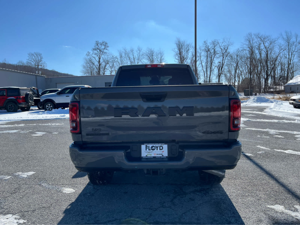 2026 Ram 2500 Big Horn Crew Cab 4x4 6'4" Box