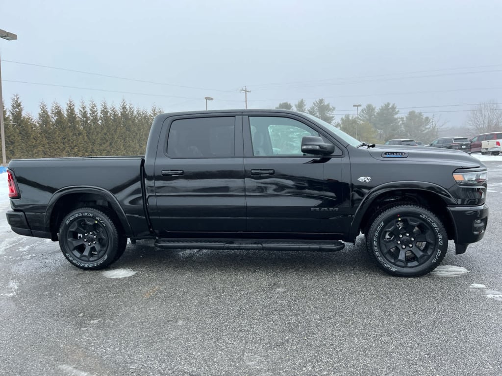 2026 Ram 1500 Big Horn Crew Cab 4x4 5'7" Box