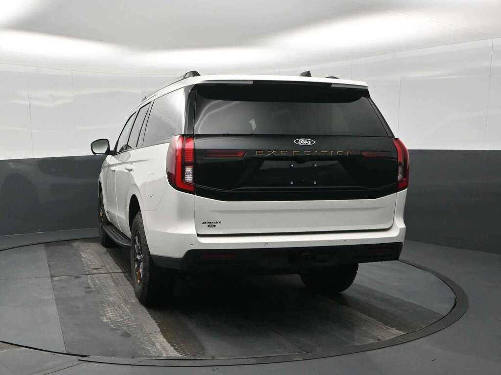 2026 Ford Expedition Tremor