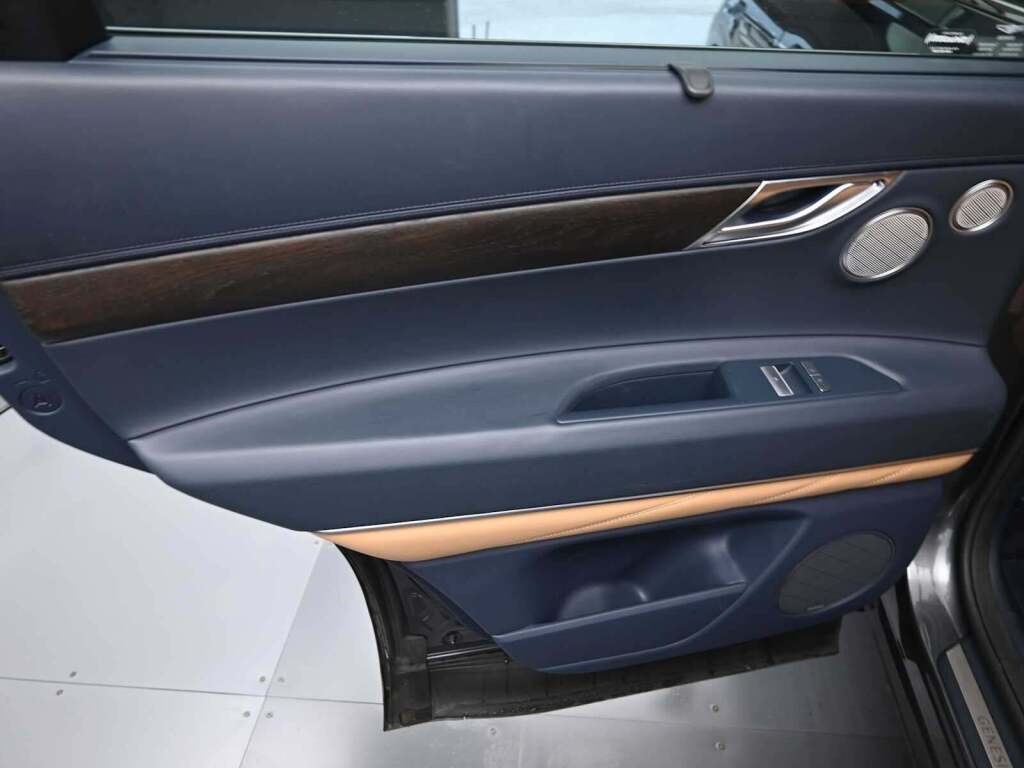 2023 Genesis GV80 2.5T AWD