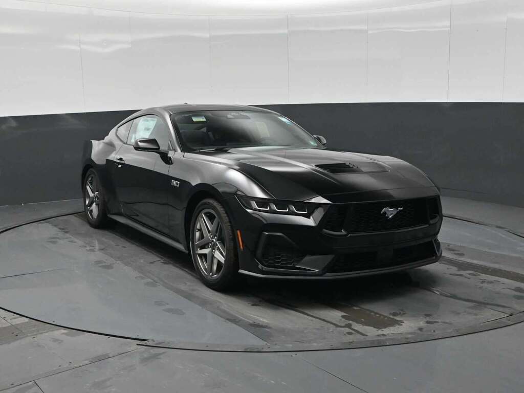 2025 Ford Mustang GT Fastback