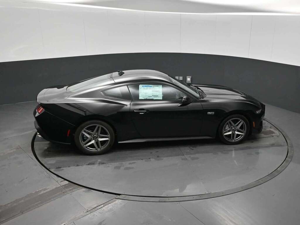 2025 Ford Mustang GT Fastback