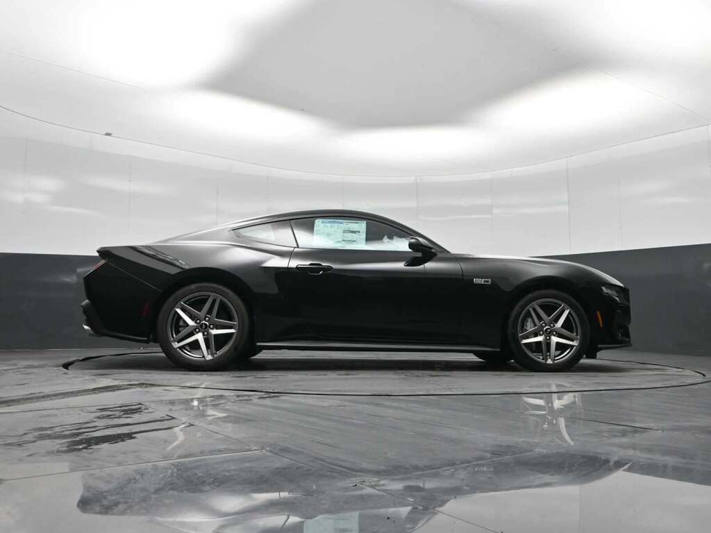 2025 Ford Mustang GT Fastback