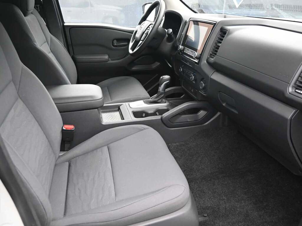 2022 Nissan Frontier King Cab S 4x2