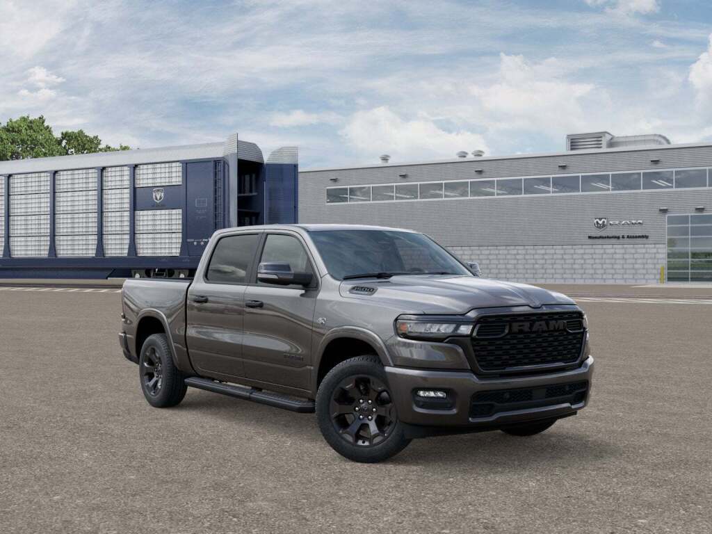 2026 Ram 1500 Big Horn Crew Cab 4x4 5'7" Box