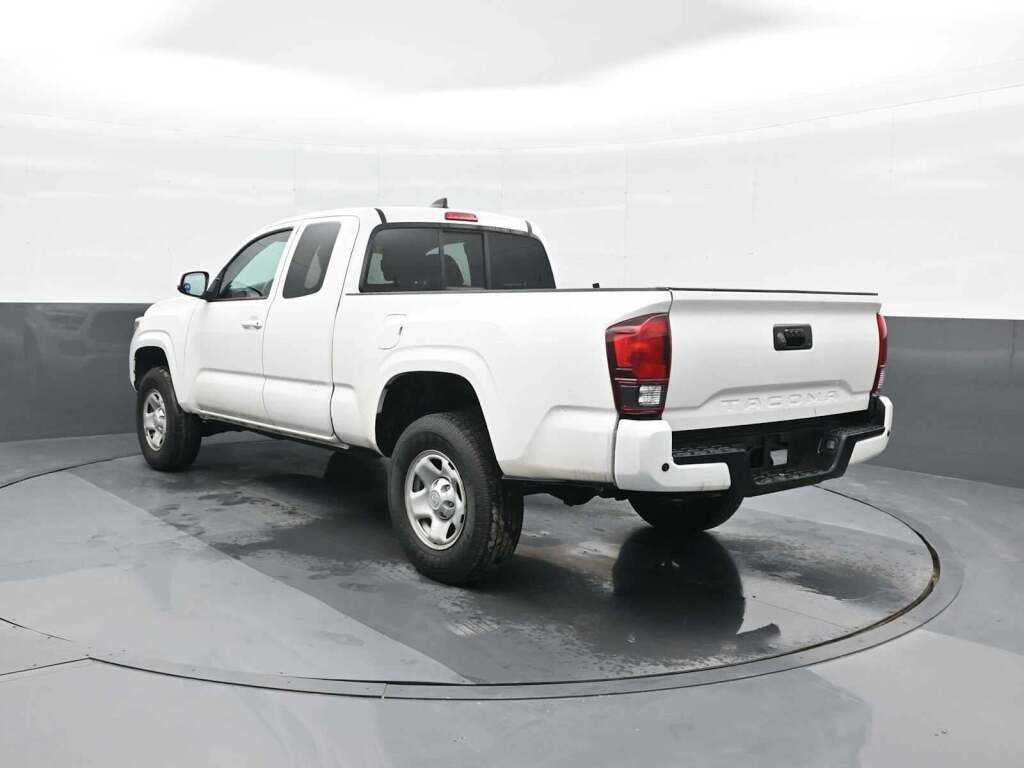 2021 Toyota Tacoma SR