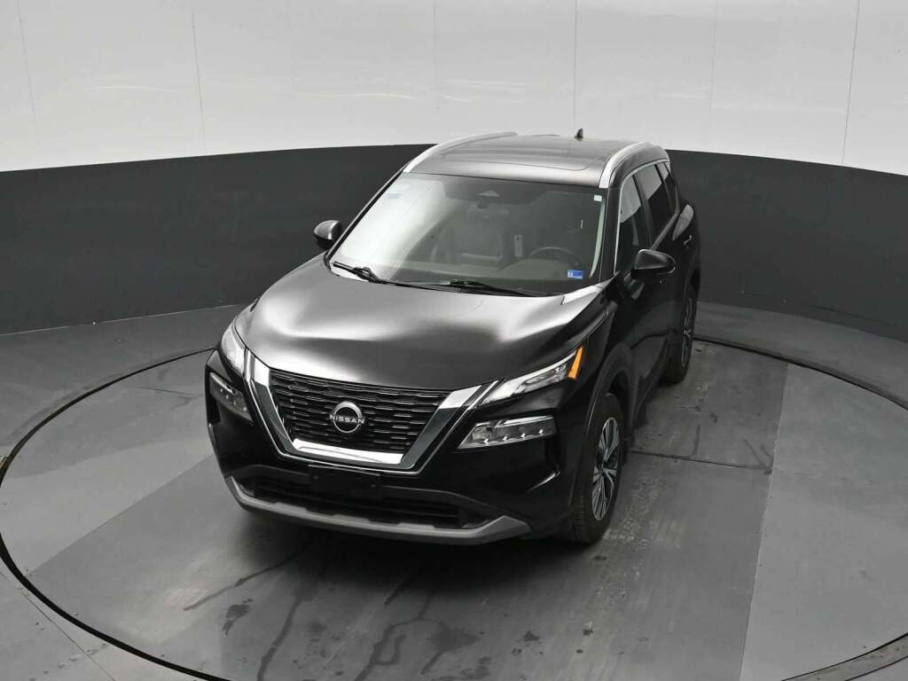 2022 Nissan Rogue SV FWD