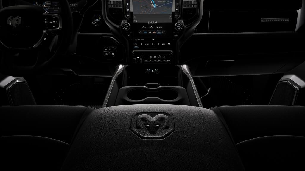 2026 Ram 3500 Laramie Crew Cab 4x4 8' Box