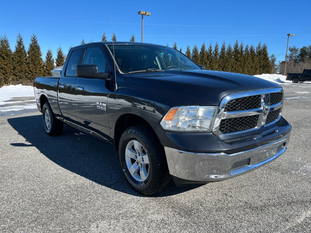 2017 Ram 1500 SLT Quad Cab 4x4 6'4" Box