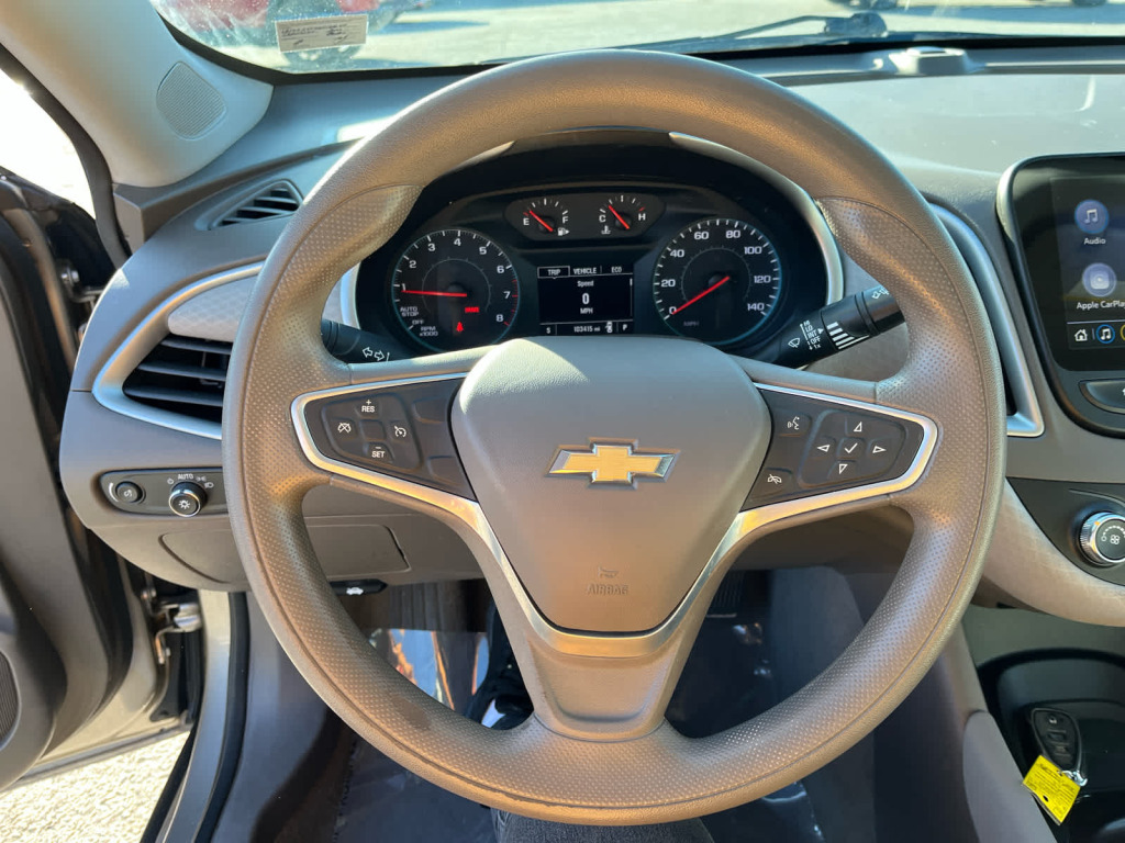 2022 Chevrolet Malibu FWD 1FL